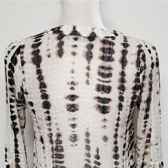 TWELFTH Street by Cynthia Vincent Silk Taupe Animal Print V-neck Lace-up Blouse - Picture 8 of 11
